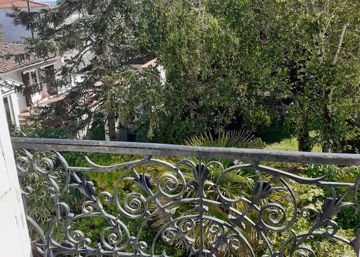 Cosy 100 M De La De Foncillon Apartmán